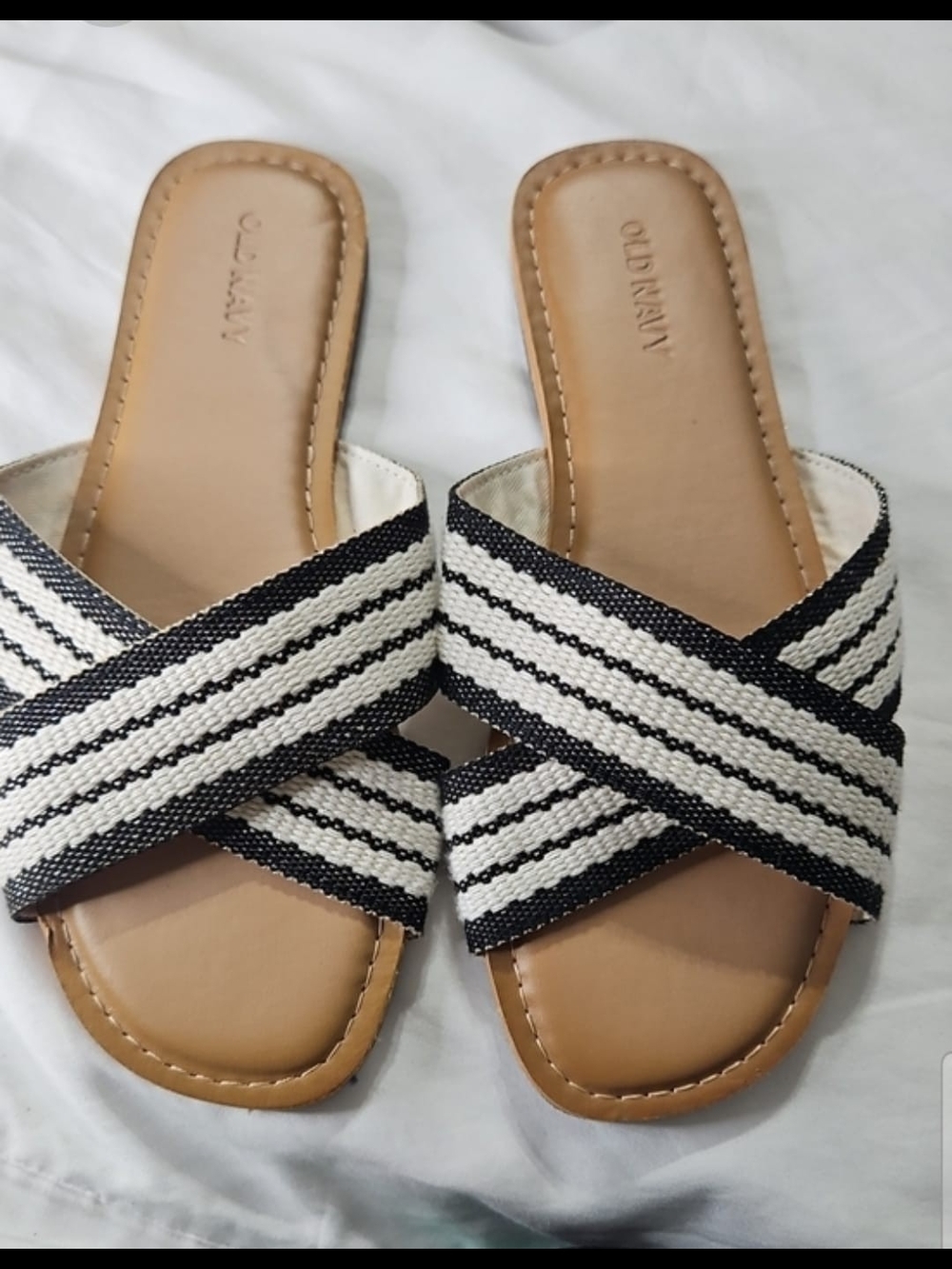 Old Navy Black and White Striped Crisscross Slide Flats